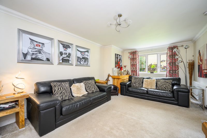 Sitting Room- click for photo gallery